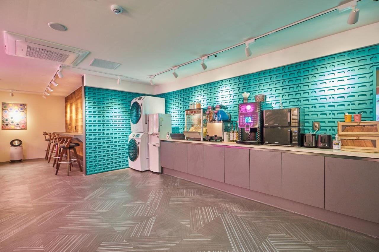 Hotel In Cafe Doksan Сеул Екстериор снимка